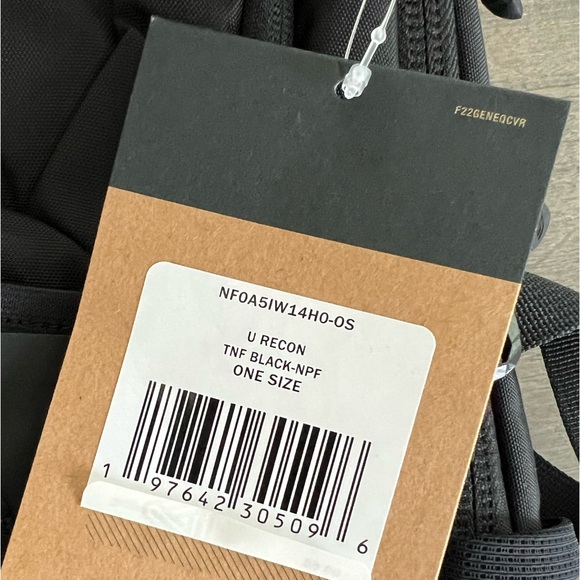 The North Face Unisex RECON MTNF BLACK-NPF
ONE SIZE - Picture 6 of 7